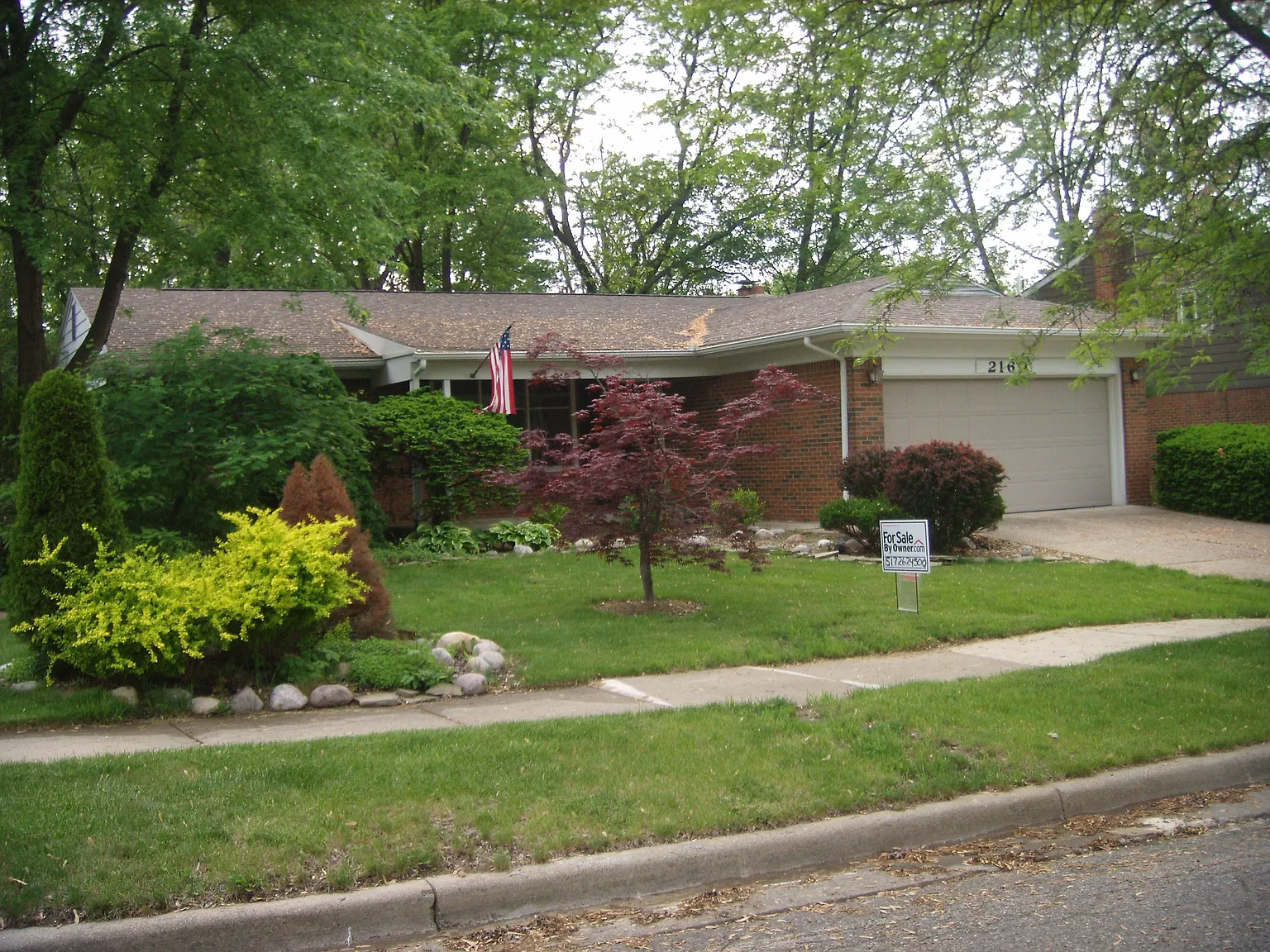 2160 Steeplechase Dr photo 1