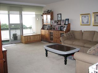 2 Horizon Rd APT 615, Fort Lee, NJ 07024