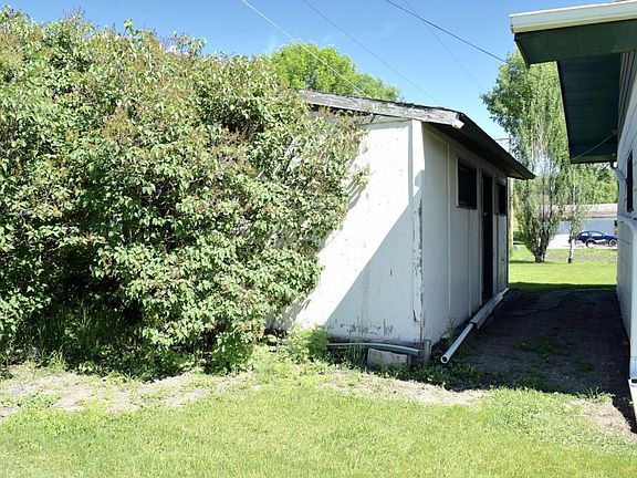 5th image of 960 19th Ave SW