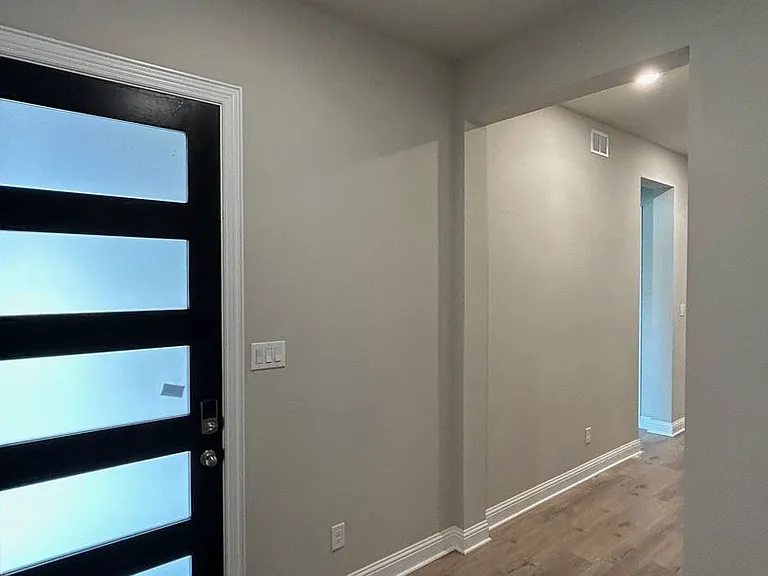 4561 Refugio Dr — Photo 9