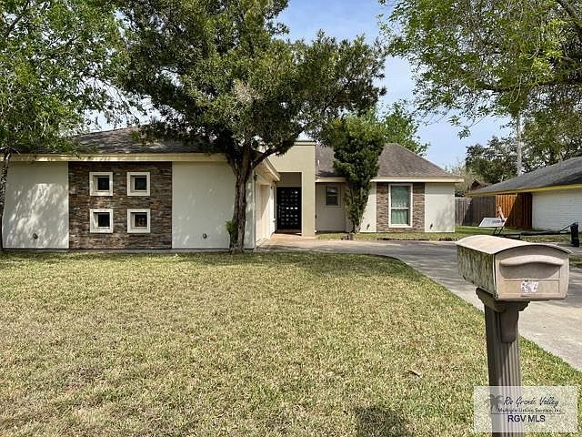 37 Casa De Amigos St, Brownsville, TX 78521 | MLS #29739742 | Zillow