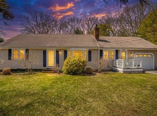 253 Gleneagle Dr, Barnstable, MA 02630