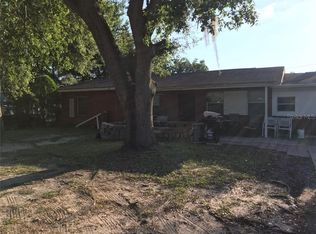 6035 11th St, Zephyrhills, FL 33542