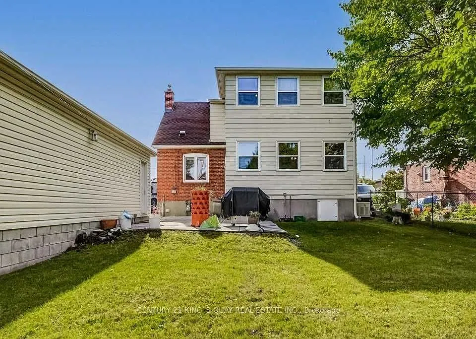 36 Whitley Ave #BASEMENT