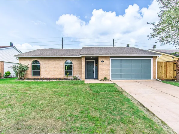 318 Willoughby Dr, Richmond, TX 77469