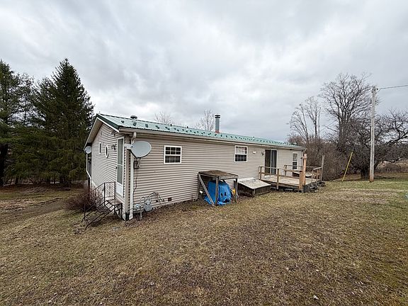 3rd image of 2006 Jackson Center Rd