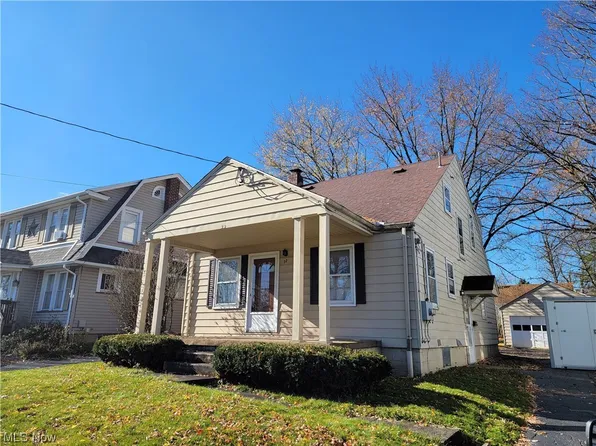 32 S Edgehill Ave, Youngstown, OH 44515