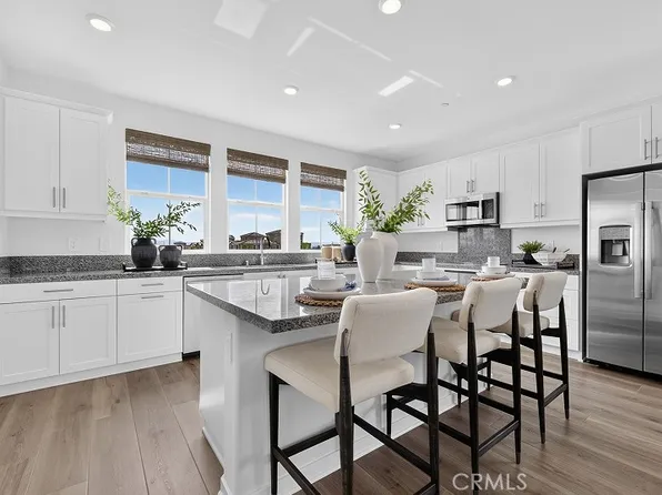 8368 Toyon St, Chino, CA 91708