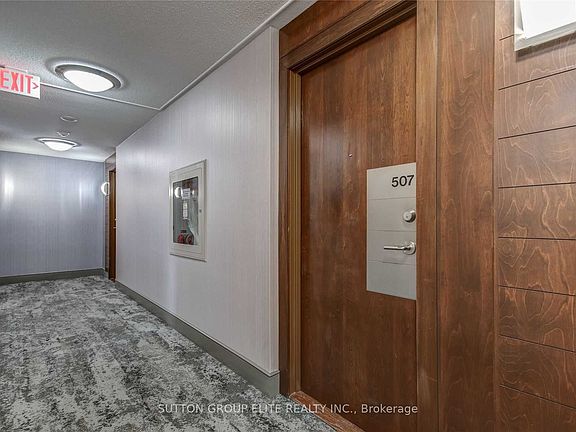 5th image of 310 Burnhamthorpe Rd W #507