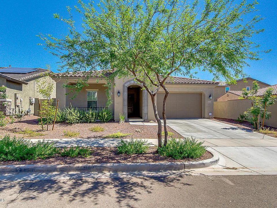 1st image of 20438 W Park Meadows Dr