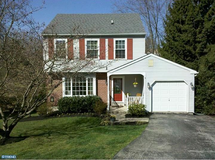 1st image of 1321 Pine Cir