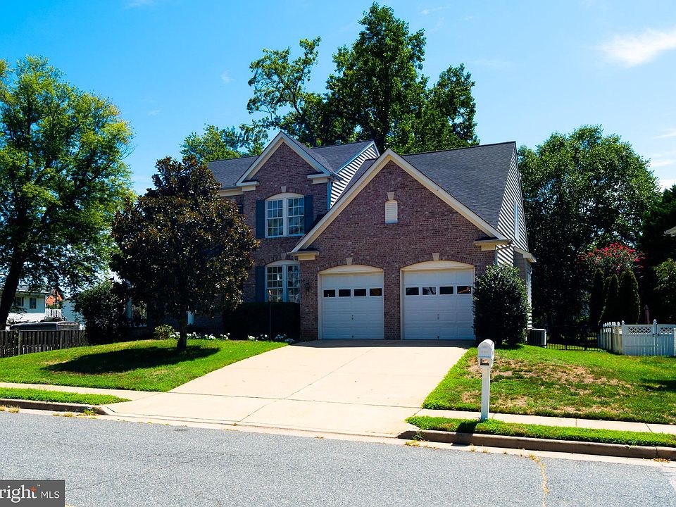 1st image of 1210 Marseille Ln