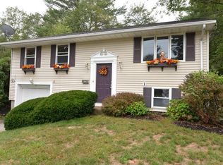 27 Marion Dr, Northbridge, MA 01534