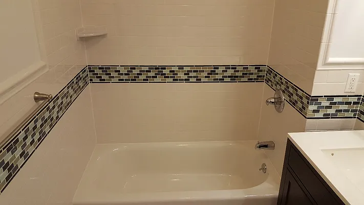 Rented by H L Dynasty Real Estate Corp | media 48