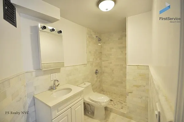 Rented by FirstService Realty (legacy) | media 10