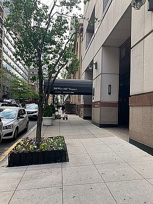 5th image of 160 W 66th St APT 28A