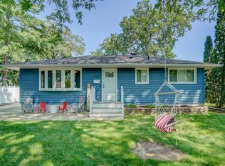 112 Acacia Ln, Monona, WI 53716