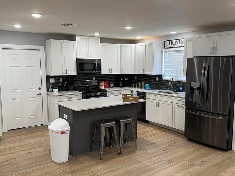 8701 Grover Dr — Photo 2