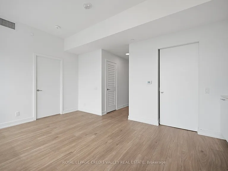 225 Veterans Dr #1201 — Photo 30
