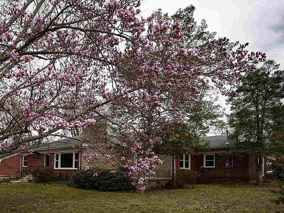 2nd image of 719 Peveler Dr