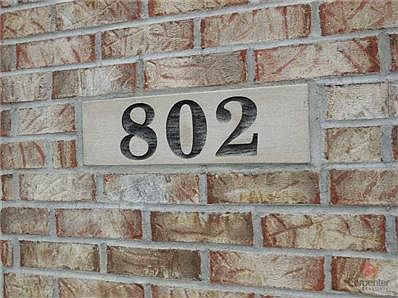2nd image of 802 Eastfield Dr