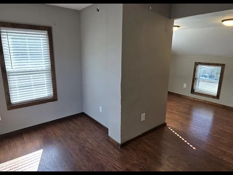 601 E Margaret St — Photo 9