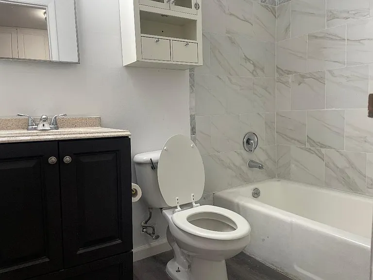 806 Cathedral St #104 — Photo 9