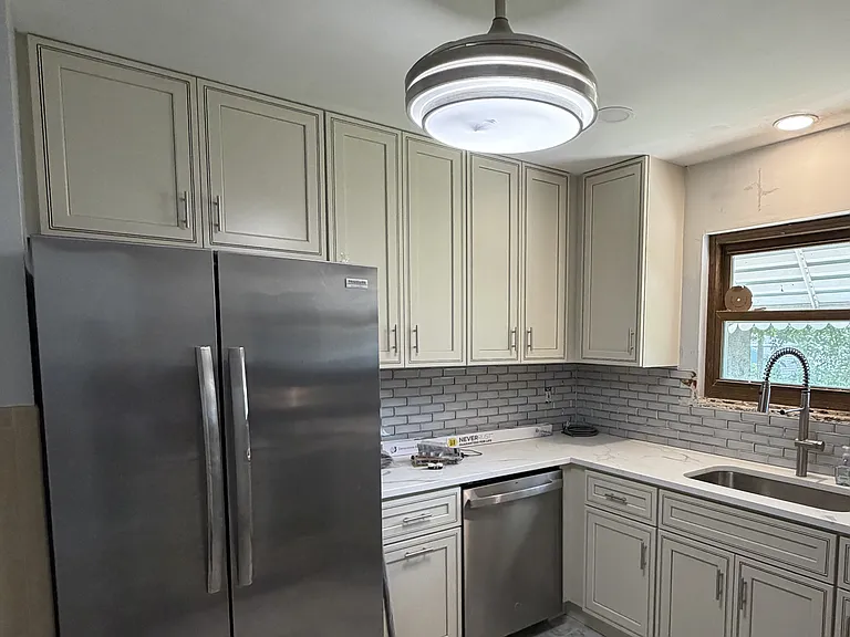 2436 Pinehurst Dr — Photo 8