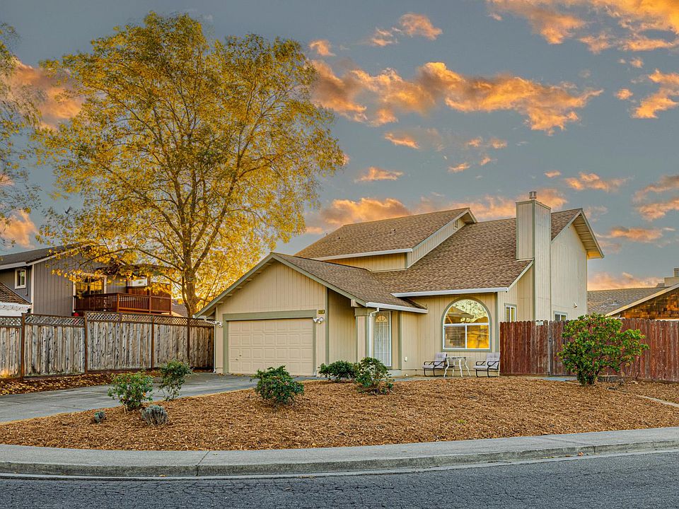 1st image of 2109 Willow Dr