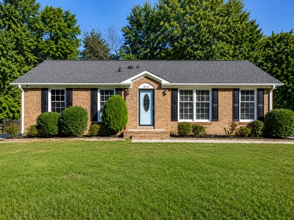 2619 Pine Lake Dr, Greensboro, NC 27407