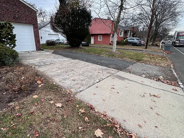 8 Plymouth St — Photo 22