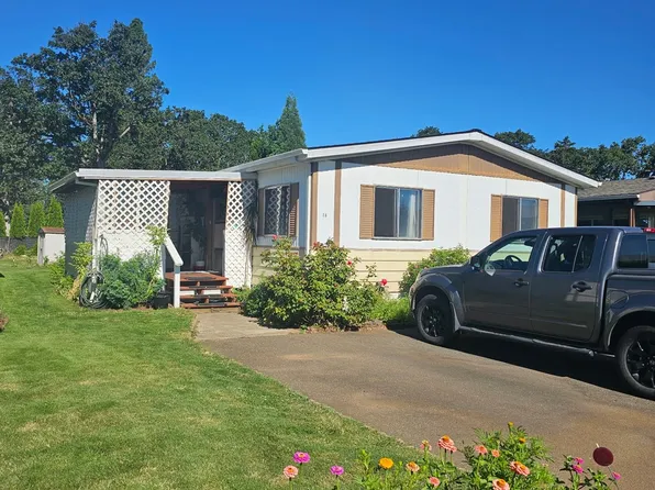1267 Tucker Rd Unit 18, Hood River, OR 97031