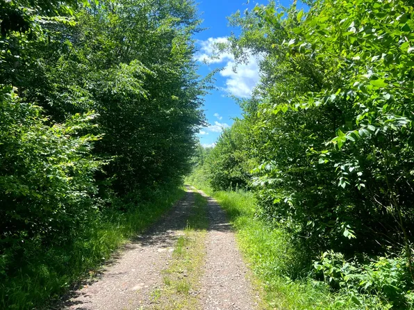 8 Yorkland Rd, Taberg, NY 13471