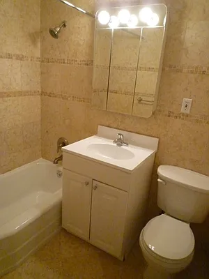 Rented by Stonehenge NYC LLC | media 4