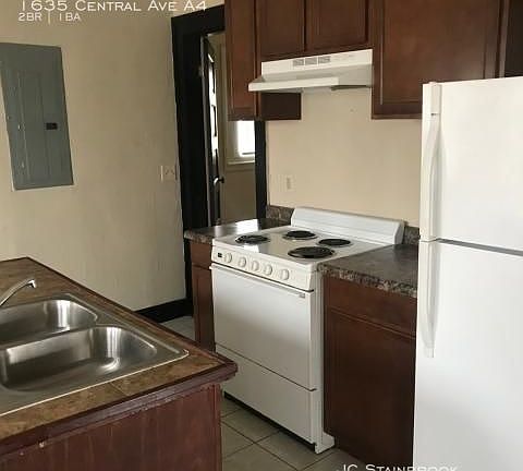 5th image of 1635 Central Ave APT A4