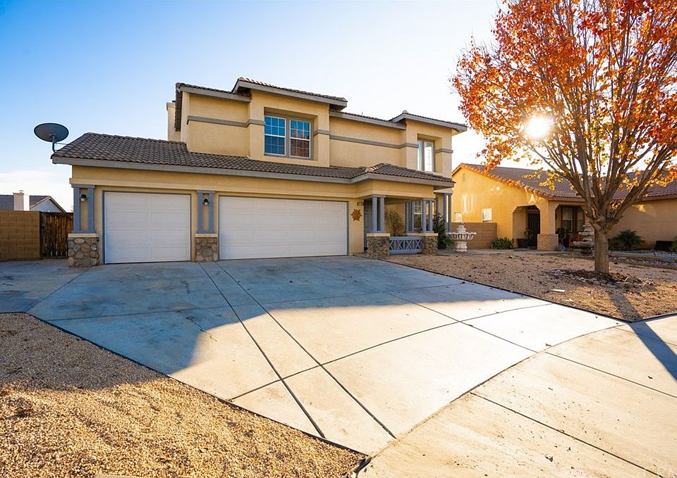 1st image of 25703 Motte Cir