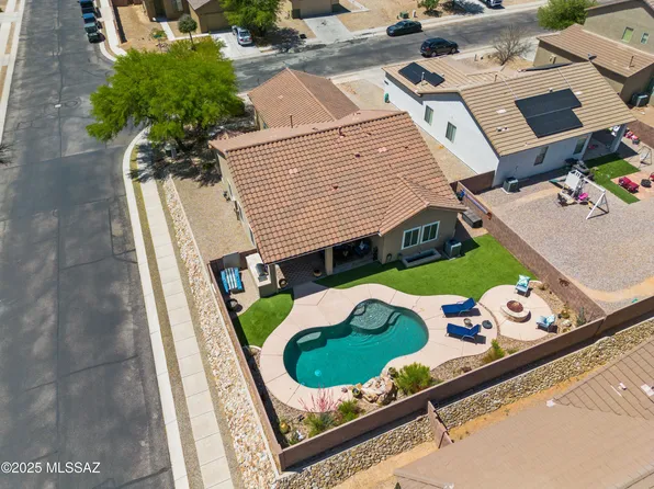 2108 W Moon Milk St, Benson, AZ 85602