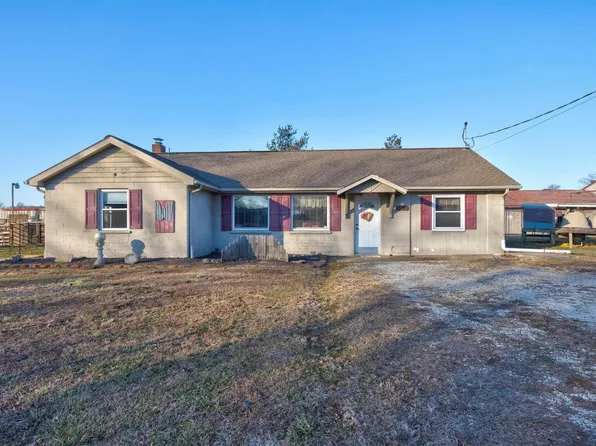 5546 Daylight Dr, Evansville, IN 47725