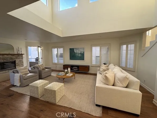 854 Cypress Ave, Hermosa Beach, CA 90254