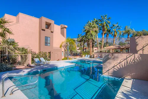 5675 N Camino Esplendora #2108 Photo 1