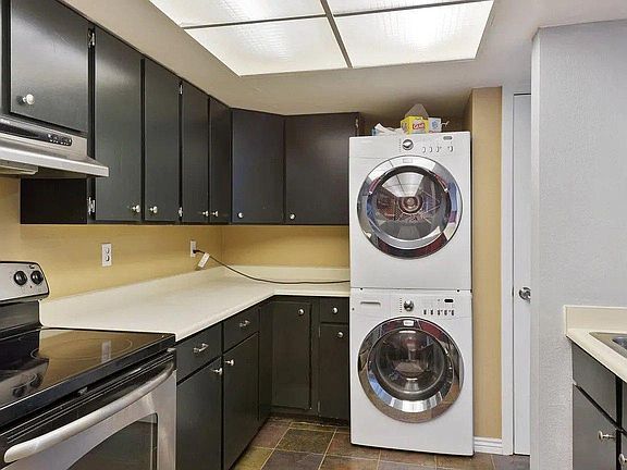 5th image of 207 S 600 E APT 2F