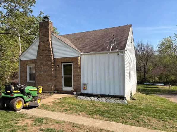 5850 Spencer Rd, Mount Sterling, KY 40353