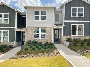 483 Crown Dr, Emerson, GA 30137