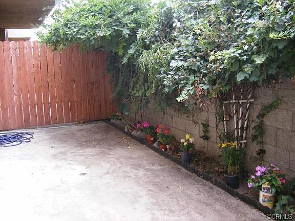 5th image of 618 Fairview Ave APT 113