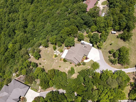75th image of 3099 Sunset Dr