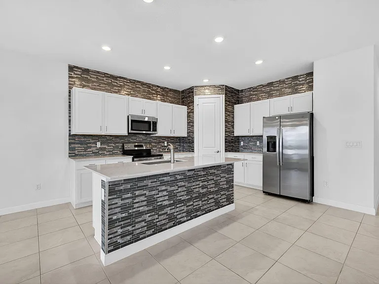 13275 NW Copper Creek Dr — Photo 8