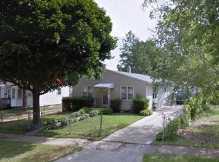 201 Willard Ave, Rockford, IL 61101