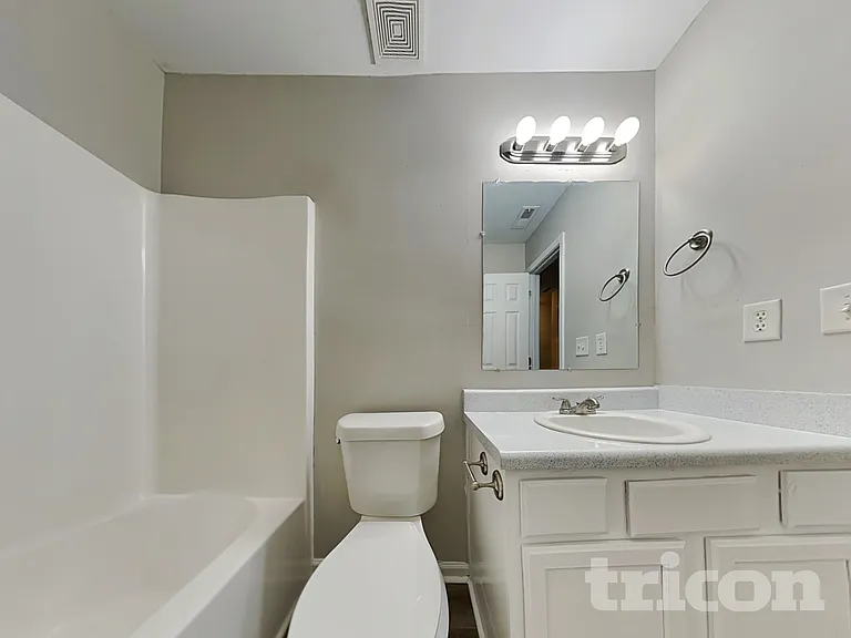 54 Freedom Dr NE — Photo 14