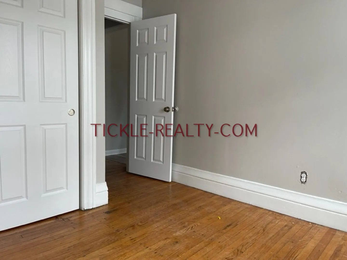 681 Averill Ave. — Photo 2