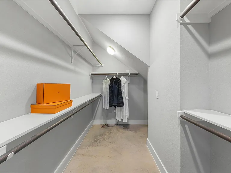 3104 Neal St — Photo 22